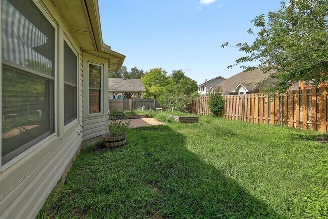 Building Photo - 17254 Bushmills Rd