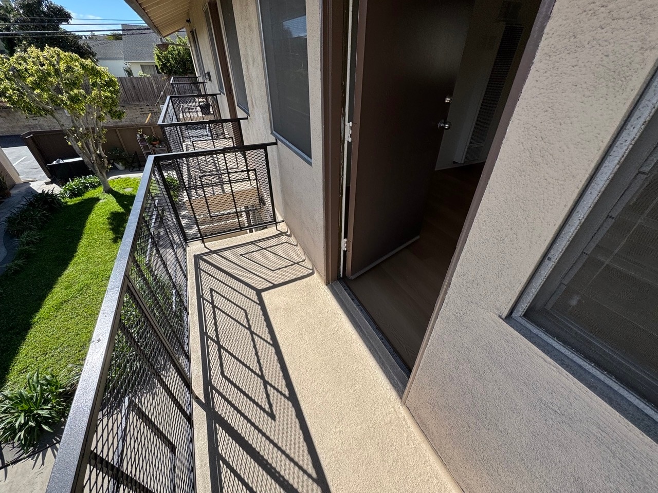 Building Photo - 5102 Inglewood Blvd