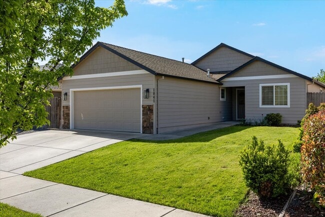 Building Photo - 1041 Compton Way