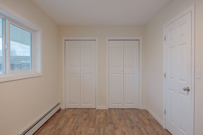 Building Photo - 2126 Rickert St