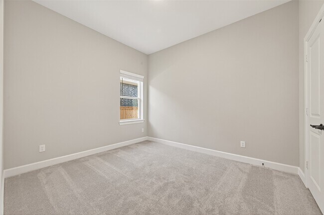 Building Photo - 11219 Peacock Flower St