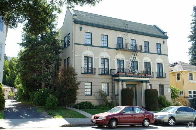 Primary Photo - 2515 Piedmont Ave