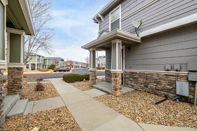 Building Photo - Lovely two bed two bath in Parker for rent