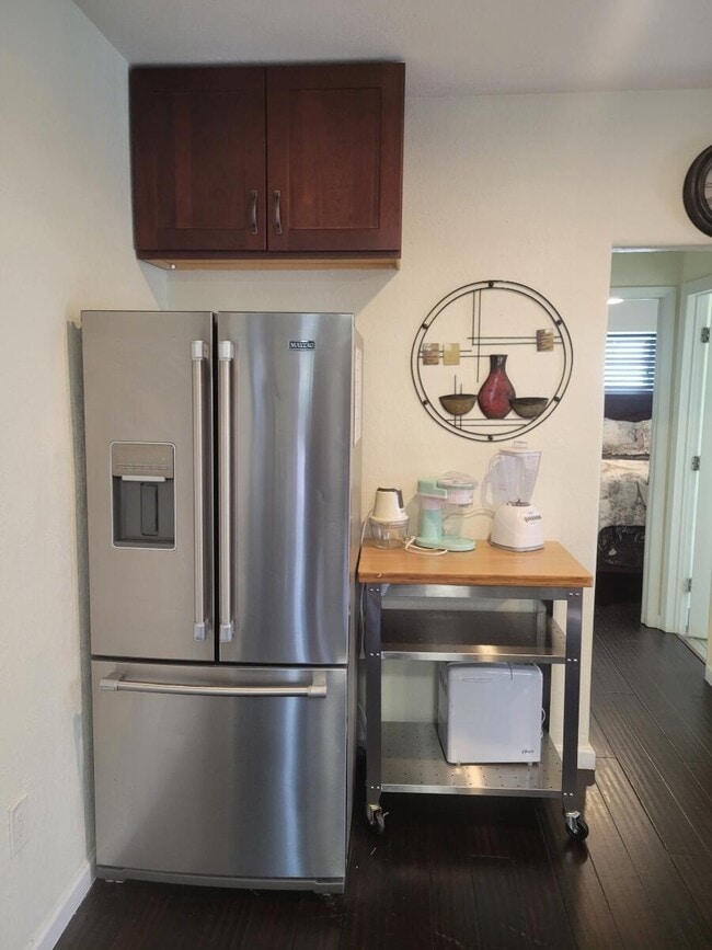 Building Photo - 714 N Federal Hwy