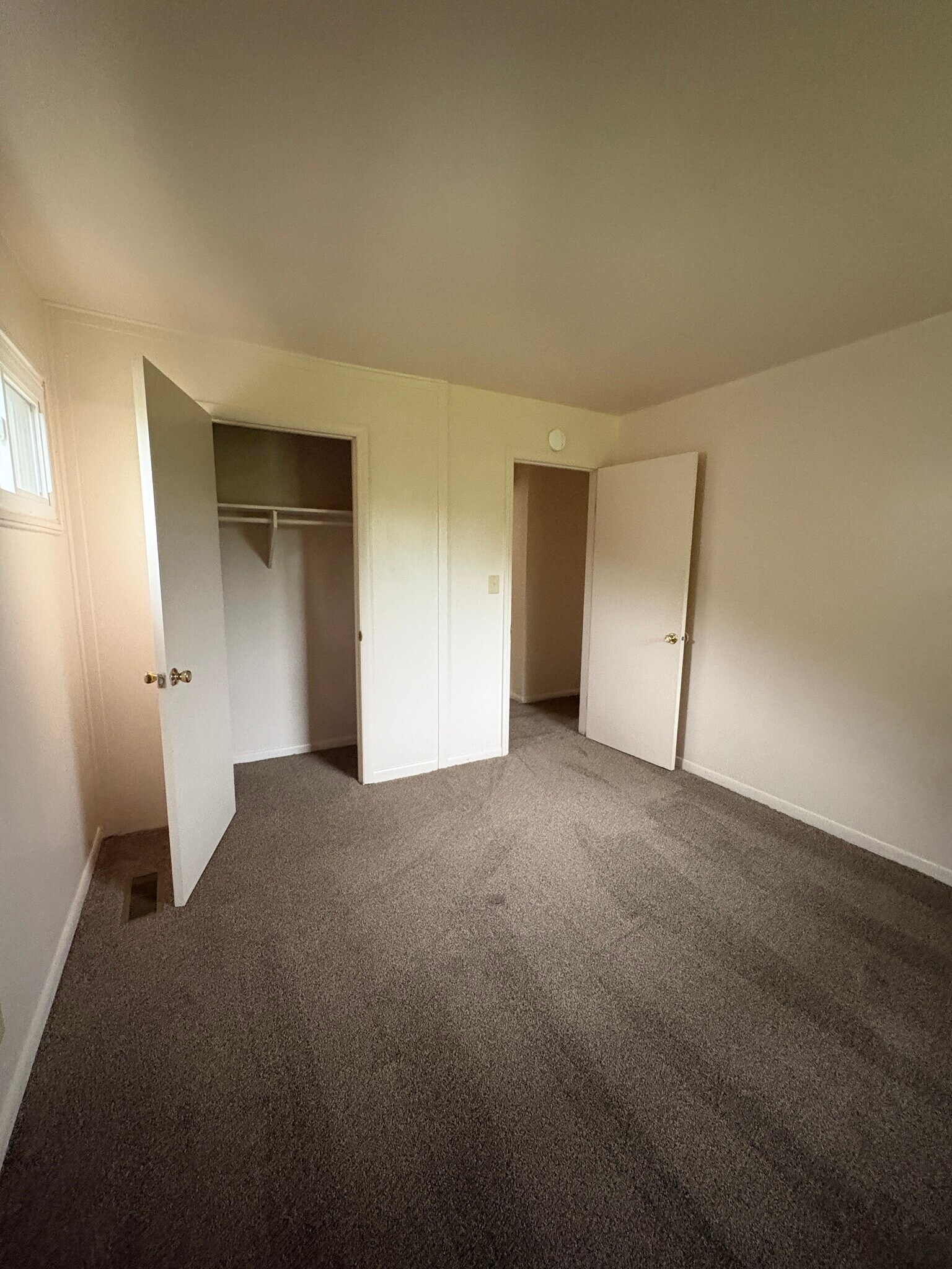 Building Photo - 4010 Middlehurst Ln