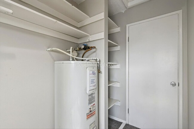 Building Photo - 2429 SE 135th Ave