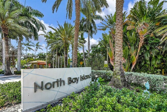 Building Photo - 7531 Miami View Dr