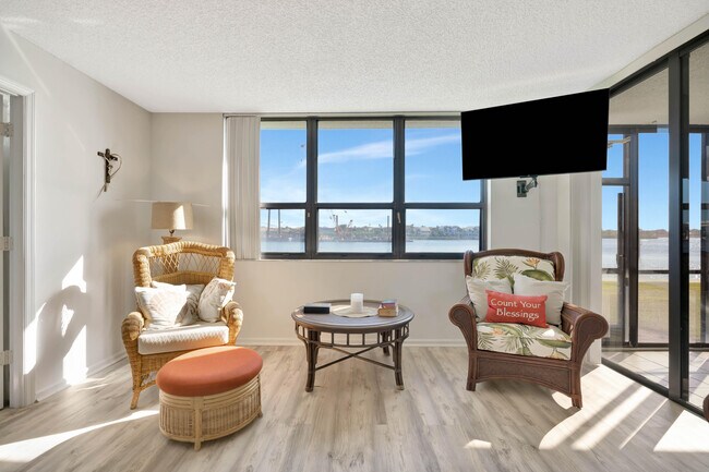 Building Photo - 1542 Jupiter Cove Dr