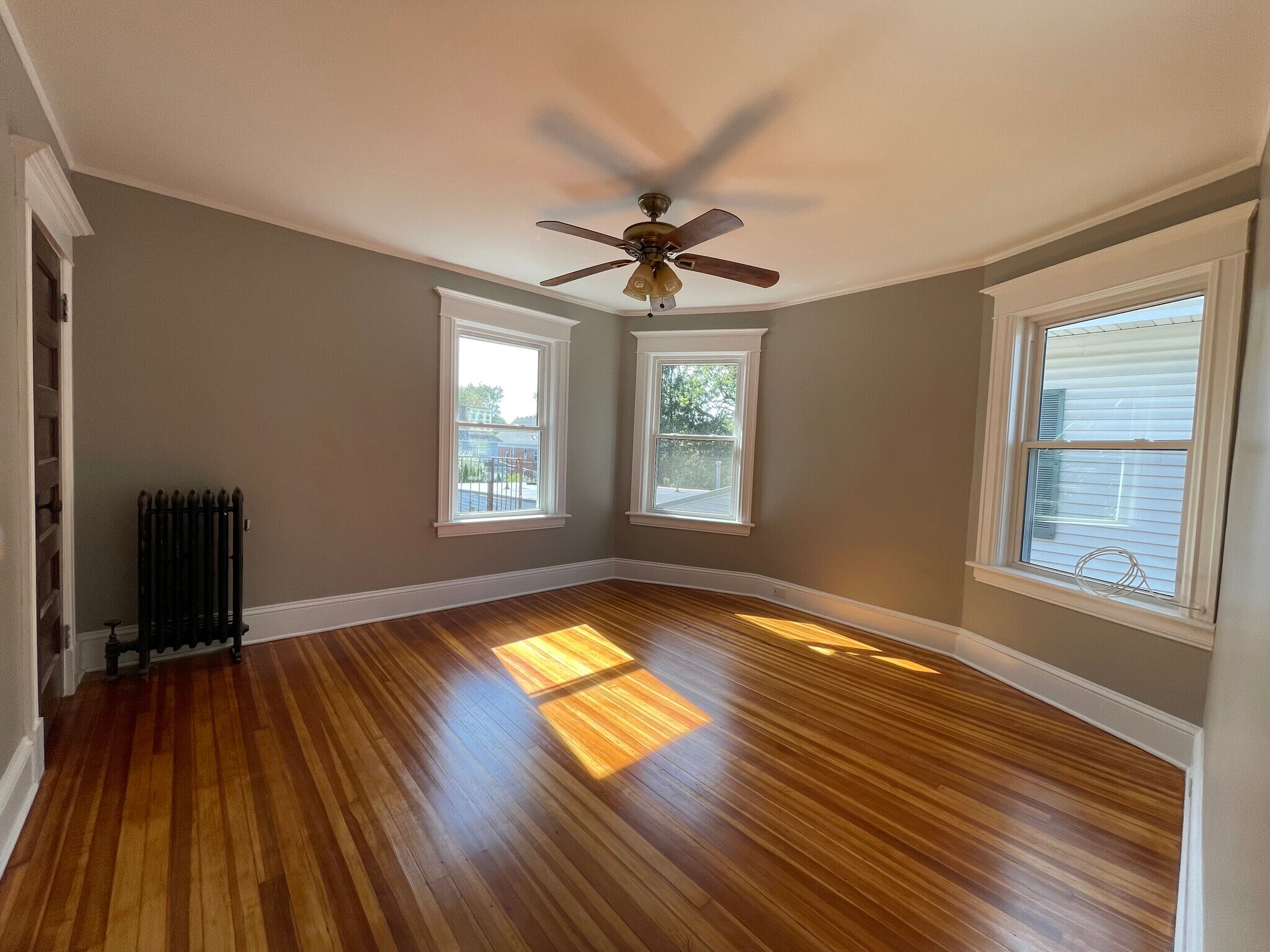 Building Photo - 1544 Union St