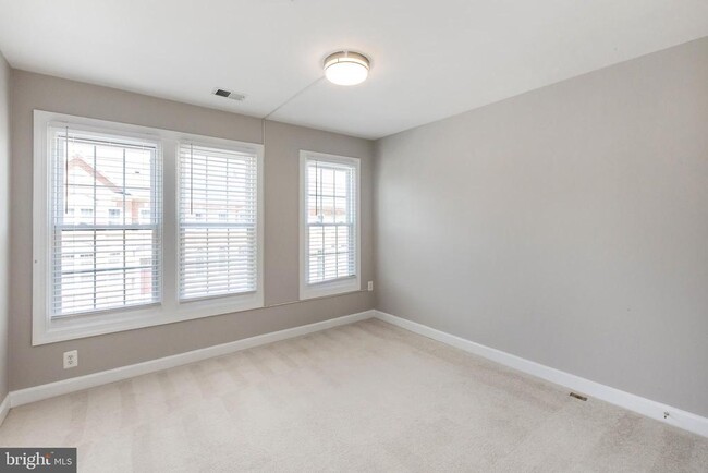 Building Photo - 10406 Overgate Pl