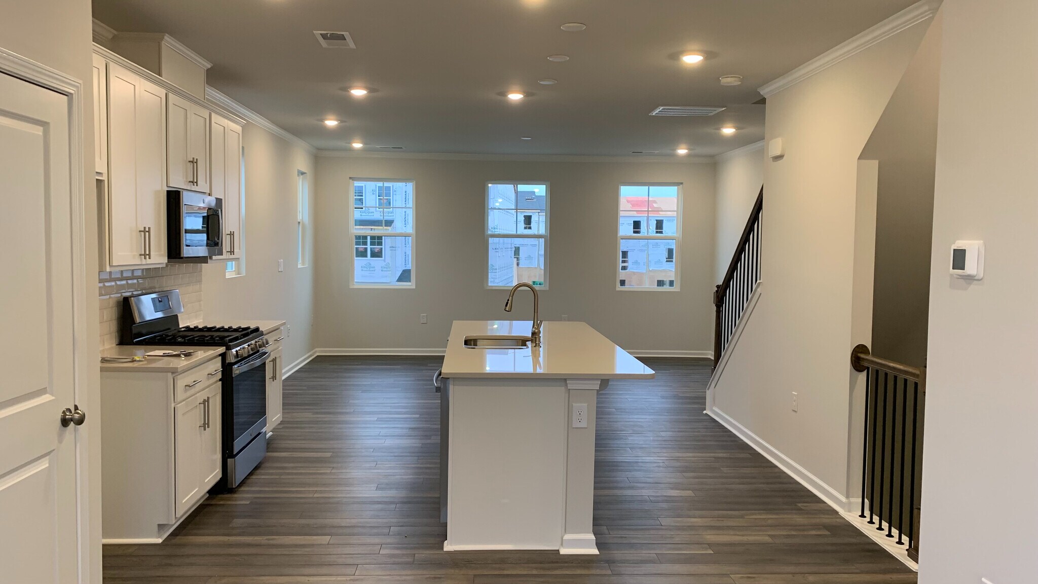 Building Photo - Room in Townhome on Chert Ln