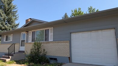 Building Photo - 4050 Hollow Rd