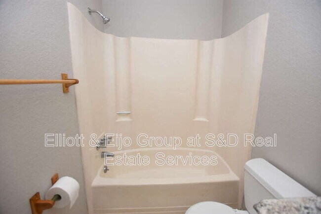 Building Photo - 1212 Waterview Blvd W