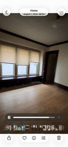 Building Photo - 2929 N Farwell Ave