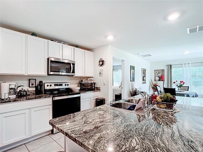 Building Photo - 7161 SW 135th Pl