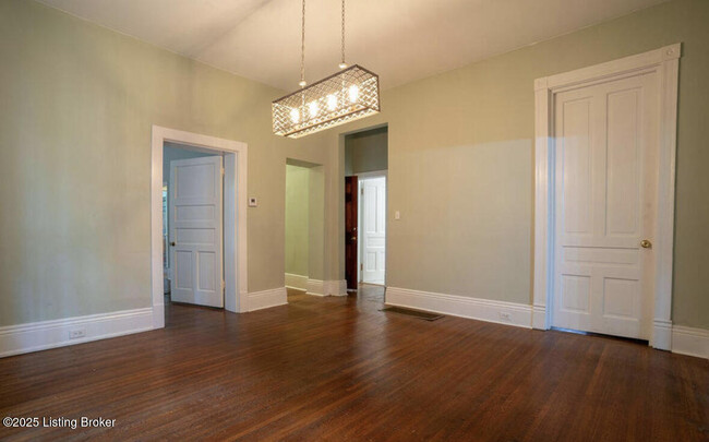 Building Photo - 1417 S 3rd St