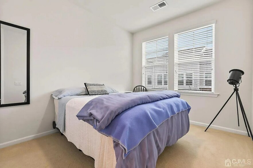 Bedroom 2 - 14 Fleet St