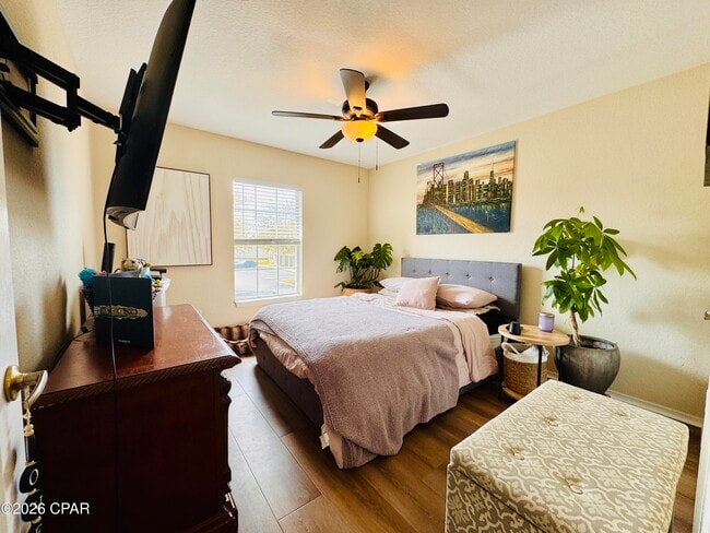 Building Photo - 1109 Lighthouse Rd