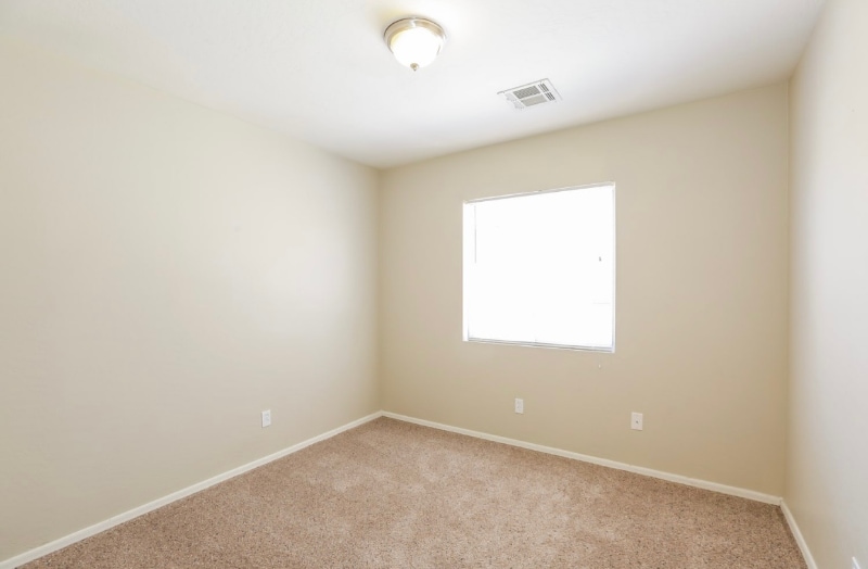 Building Photo - 3044 W Chanute Pass
