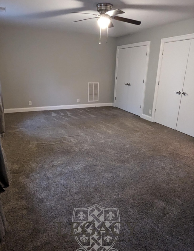 Building Photo - 9919 Maxwell Ln