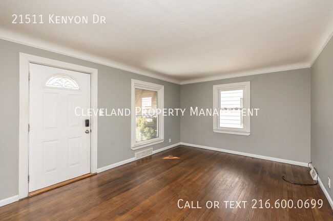 Building Photo - 21511 Kenyon Dr