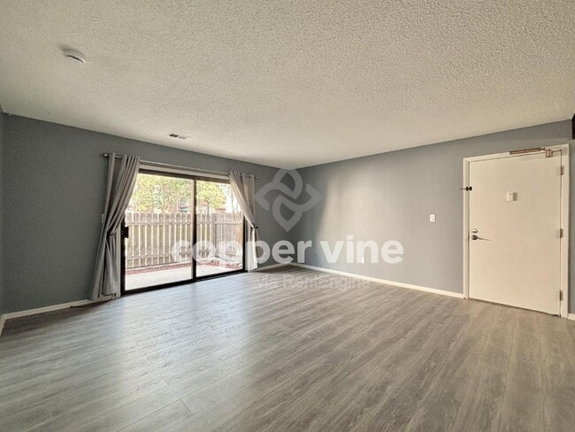 Building Photo - 12168 N Melody Dr