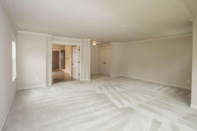 Building Photo - Beautiful 4 Bedroom in Bothell