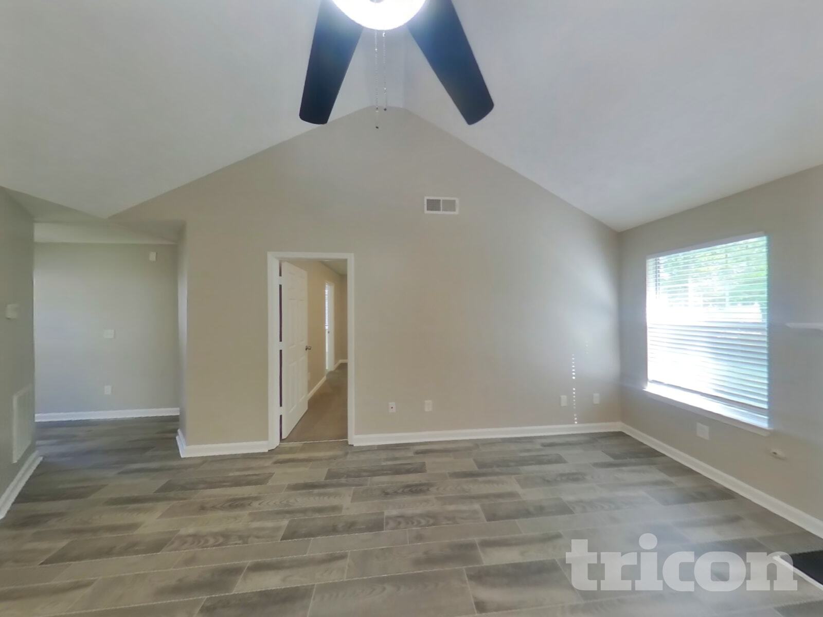 Building Photo - 1411 Pebble Ridge Ln