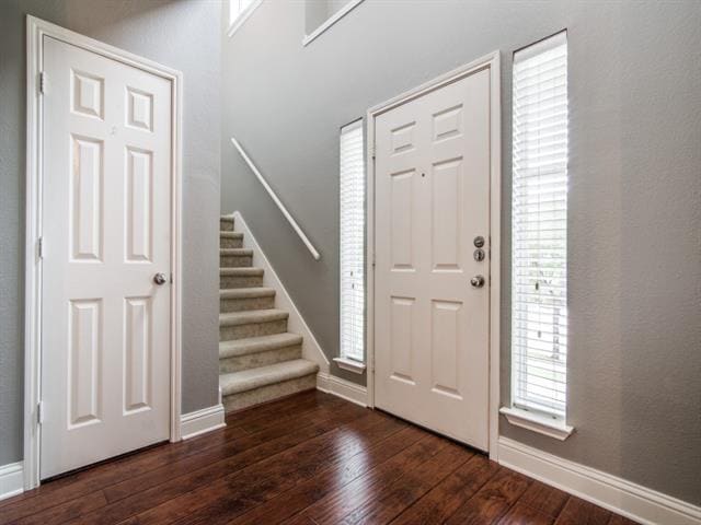 Building Photo - 10120 Cherry Hill Ln