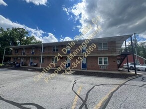 Building Photo - Beautiful 1 BR Apartment on East Market Street