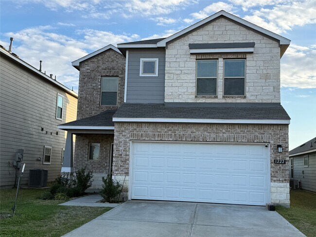 Building Photo - 1222 Obispo Ct