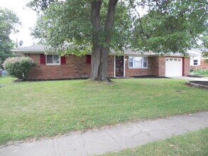 Building Photo - Warren Twp - 3 BR