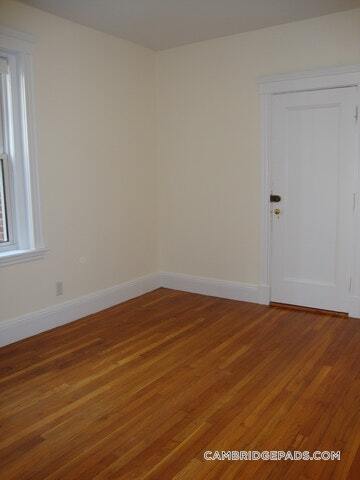 Building Photo - 24 Chauncy St