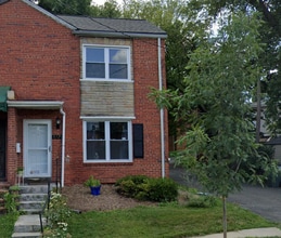 Building Photo - 5724 Chillum Pl NE