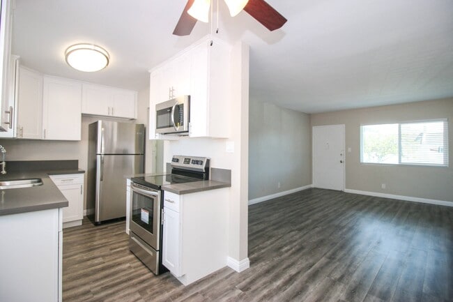 Floorplan - 20936 Amie Ave.