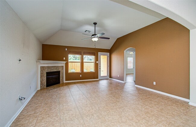 Building Photo - 28971 Birch Green Way