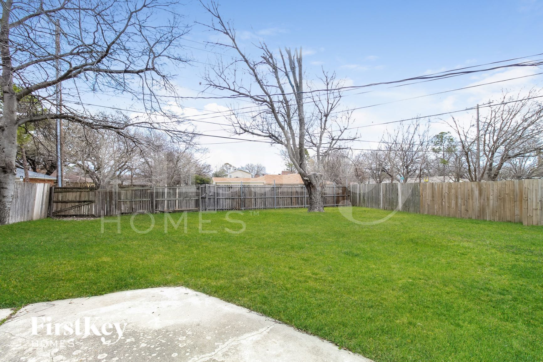 Building Photo - 3316 Sunnydale Ln