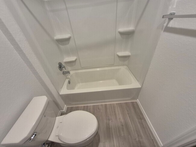 Building Photo - 12822 CHINALI SPG