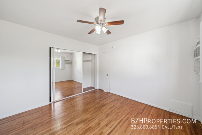 Building Photo - 941 N Sierra Bonita Ave