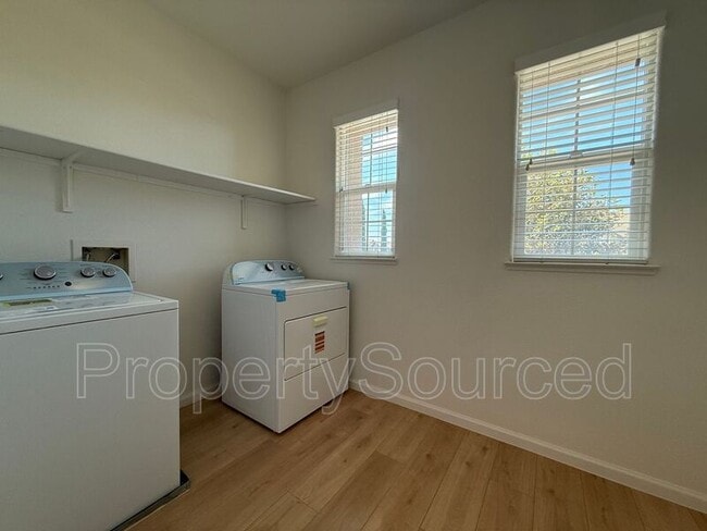 Building Photo - 17482 Ferndale St