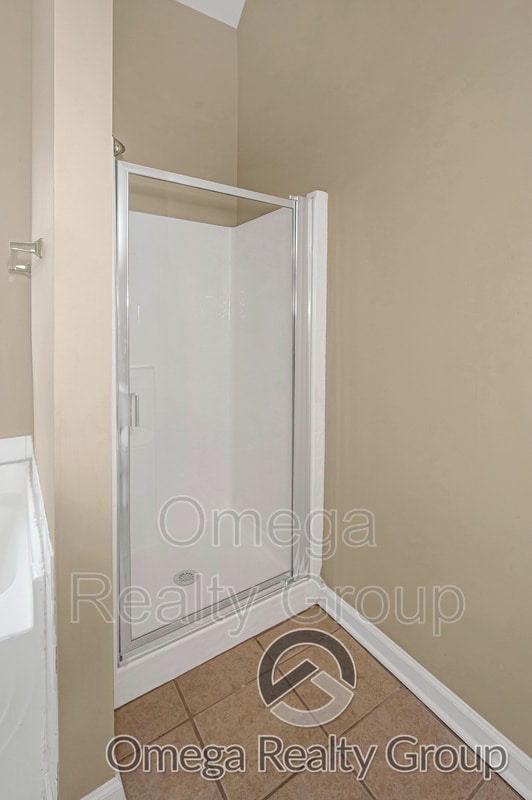 Building Photo - 2130 Forest Lakes Ln