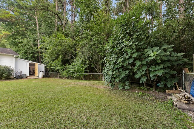 Building Photo - 529 W Grantham Rd