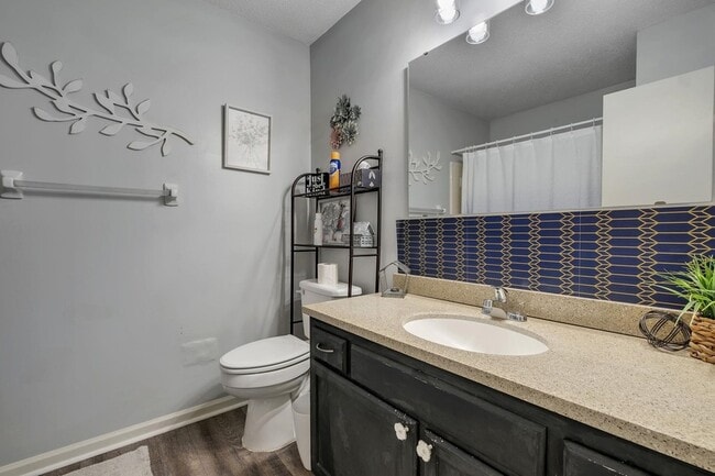 Building Photo - 2815 Misty Garden Cir