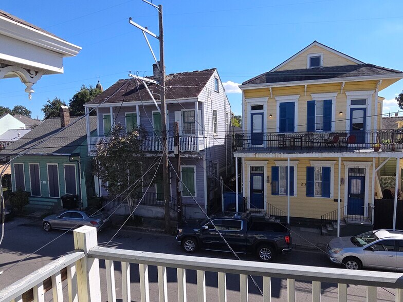 Building Photo - 1301 Ursulines Ave