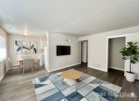 Building Photo - 4414 N Chestnut St