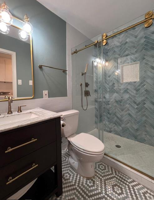 Building Photo - 3803 Greystone Dr