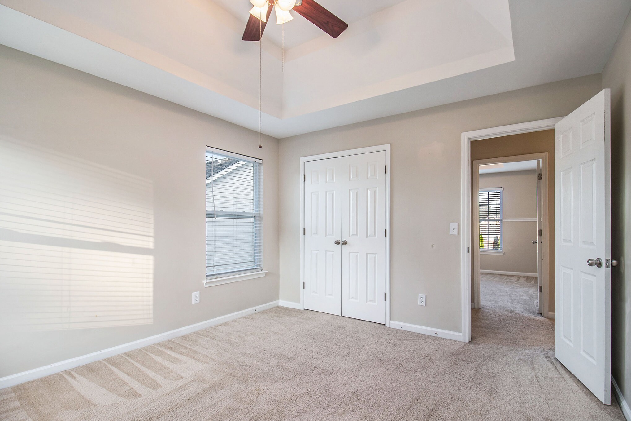 Building Photo - 395 Sugarberry Ln