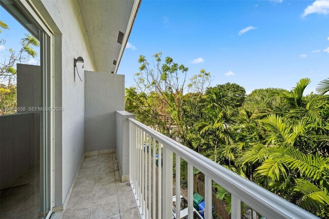 Building Photo - 2951 Virginia St