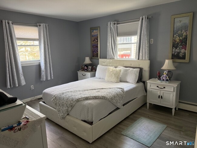 Building Photo - 524 Beechmont Ave