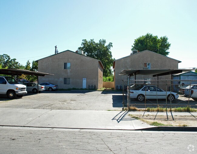 Primary Photo - 629 S Recreation Ave